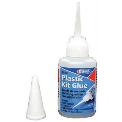 Deluxe Materials AD70 Plastic Kit Glue
